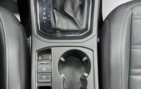 Volkswagen Touran III, 2022 год, 1 830 005 рублей, 10 фотография