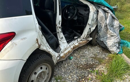 Toyota Ist II, 2003 год, 185 000 рублей, 5 фотография