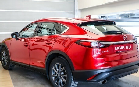 Mazda CX-4, 2023 год, 2 539 000 рублей, 4 фотография
