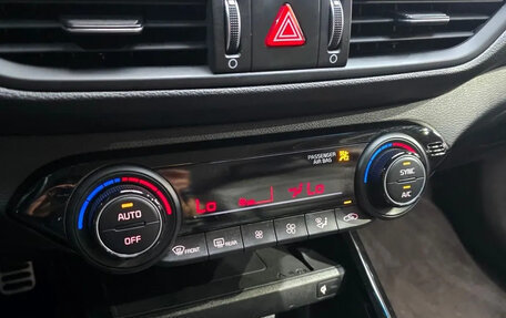KIA K3, 2023 год, 1 652 000 рублей, 9 фотография