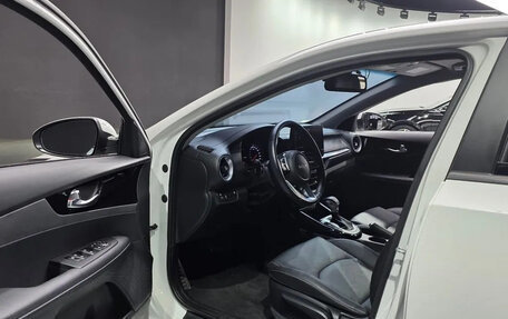 KIA K3, 2023 год, 1 652 000 рублей, 5 фотография