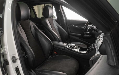 Mercedes-Benz E-Класс, 2017 год, 2 839 000 рублей, 12 фотография