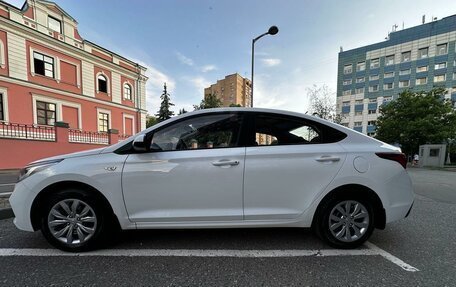 Hyundai Solaris II рестайлинг, 2019 год, 950 000 рублей, 2 фотография