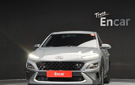 Hyundai Kona I, 2022 год, 1 857 000 рублей, 3 фотография