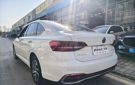 Volkswagen Lavida, 2022 год, 1 084 007 рублей, 3 фотография