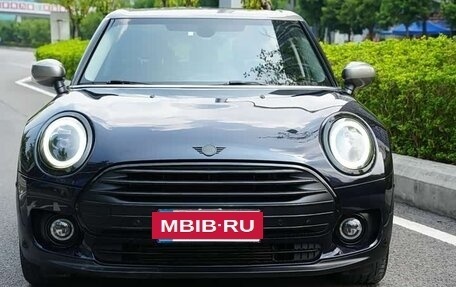 MINI Clubman, 2022 год, 1 820 000 рублей, 6 фотография