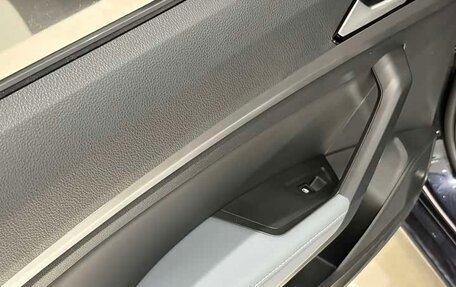 Volkswagen Lavida, 2023 год, 1 400 008 рублей, 16 фотография