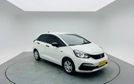 Honda Fit, 2022 год, 841 007 рублей, 3 фотография