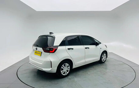 Honda Fit, 2022 год, 841 007 рублей, 7 фотография