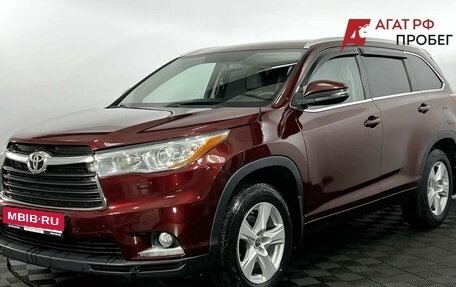 Toyota Highlander III, 2014 год, 2 850 000 рублей, 1 фотография