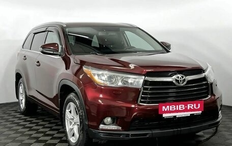 Toyota Highlander III, 2014 год, 2 850 000 рублей, 4 фотография