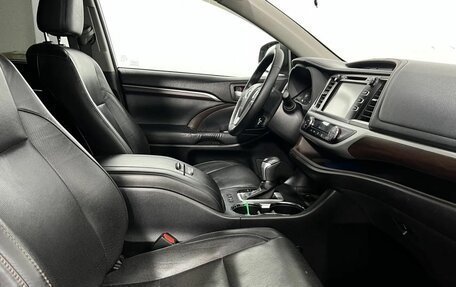 Toyota Highlander III, 2014 год, 2 850 000 рублей, 14 фотография
