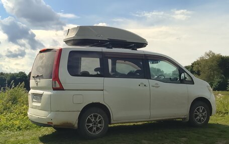 Nissan Serena III, 2005 год, 870 000 рублей, 3 фотография