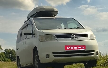 Nissan Serena III, 2005 год, 870 000 рублей, 2 фотография
