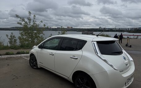 Nissan Leaf I, 2016 год, 735 000 рублей, 5 фотография