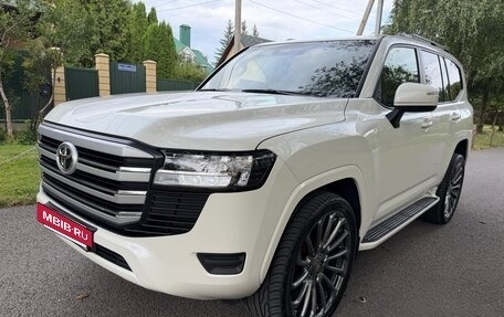 Toyota Land Cruiser, 2022 год, 7 900 000 рублей, 3 фотография