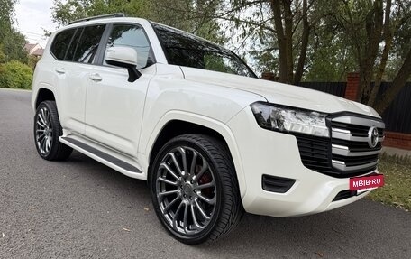 Toyota Land Cruiser, 2022 год, 7 900 000 рублей, 11 фотография