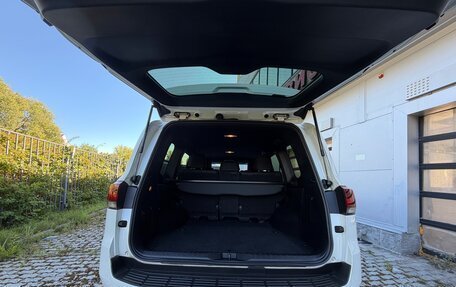 Toyota Land Cruiser, 2022 год, 7 900 000 рублей, 23 фотография