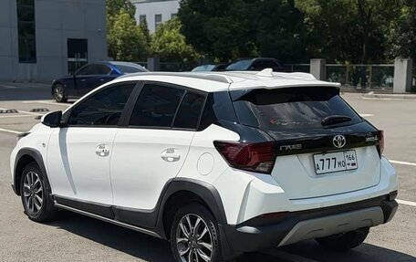 Toyota Yaris XP150 рестайлинг, 2021 год, 1 090 000 рублей, 6 фотография