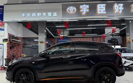 Honda Vezel, 2022 год, 1 190 666 рублей, 5 фотография