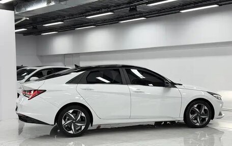 Hyundai Elantra, 2022 год, 1 290 005 рублей, 5 фотография
