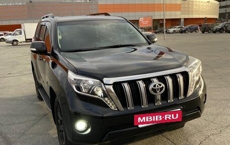 Toyota Land Cruiser Prado 150 рестайлинг 2, 2015 год, 3 475 000 рублей, 2 фотография