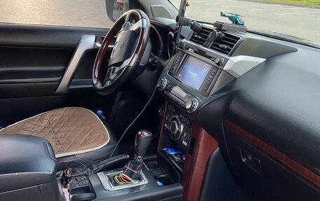 Toyota Land Cruiser Prado 150 рестайлинг 2, 2015 год, 3 475 000 рублей, 6 фотография