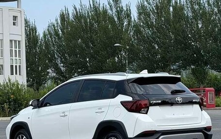 Toyota Yaris XP150 рестайлинг, 2022 год, 1 170 000 рублей, 6 фотография
