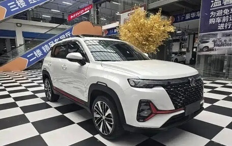 Changan CS35 Plus, 2022 год, 1 084 000 рублей, 2 фотография