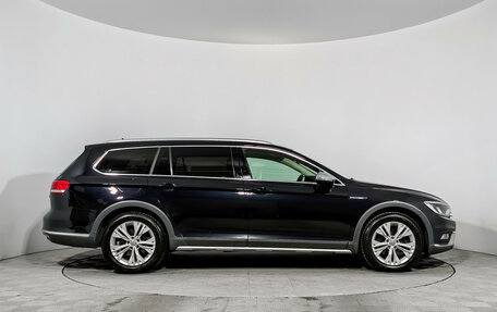 Volkswagen Passat B8 рестайлинг, 2017 год, 2 290 000 рублей, 4 фотография
