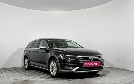Volkswagen Passat B8 рестайлинг, 2017 год, 2 290 000 рублей, 3 фотография