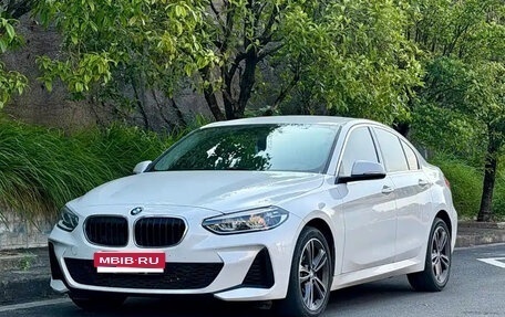 BMW 1 серия, 2022 год, 1 580 000 рублей, 1 фотография