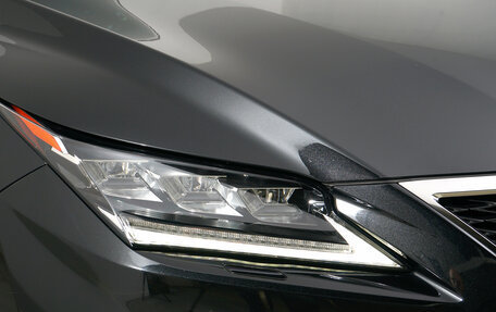 Lexus RX IV рестайлинг, 2017 год, 3 980 000 рублей, 5 фотография