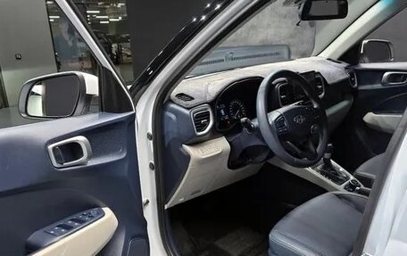 Hyundai Venue I, 2022 год, 1 630 000 рублей, 5 фотография