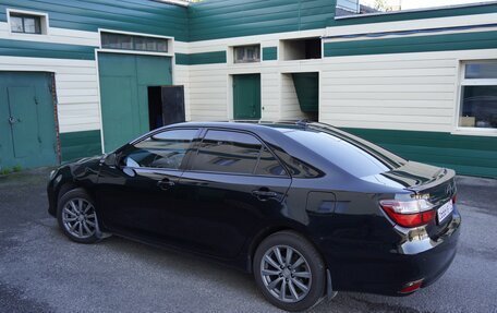 Toyota Camry, 2015 год, 1 900 000 рублей, 4 фотография