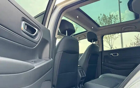 Honda Vezel, 2023 год, 1 500 666 рублей, 12 фотография