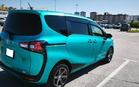 Toyota Sienta II, 2020 год, 1 800 000 рублей, 6 фотография