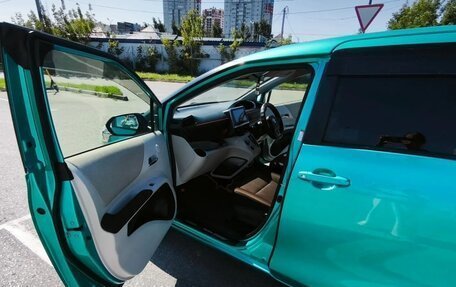 Toyota Sienta II, 2020 год, 1 800 000 рублей, 28 фотография