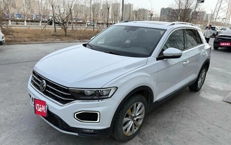 Volkswagen T-Roc I, 2023 год, 1 289 007 рублей, 1 фотография