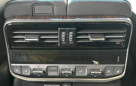 Toyota Land Cruiser, 2022 год, 10 300 000 рублей, 20 фотография