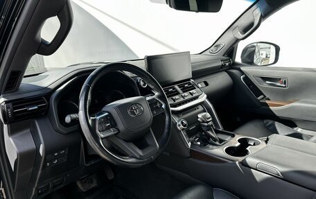 Toyota Land Cruiser, 2022 год, 10 300 000 рублей, 27 фотография