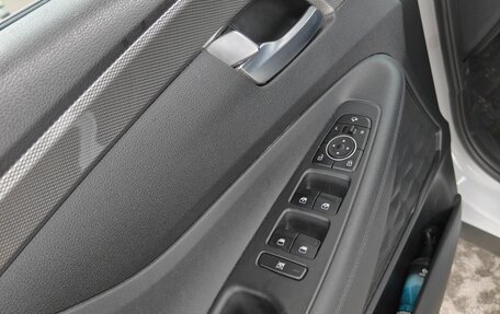 Hyundai Santa Fe IV, 2018 год, 2 950 000 рублей, 19 фотография