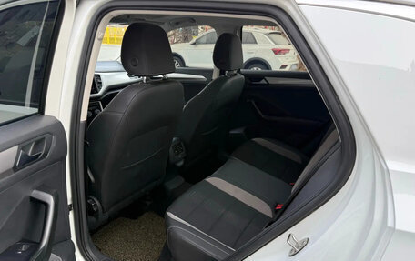 Volkswagen T-Roc I, 2023 год, 1 289 007 рублей, 9 фотография