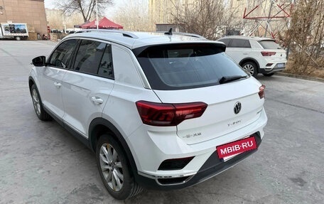 Volkswagen T-Roc I, 2023 год, 1 289 007 рублей, 4 фотография