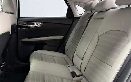 KIA K3, 2023 год, 1 340 005 рублей, 12 фотография