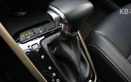 KIA Stonic, 2021 год, 1 030 005 рублей, 7 фотография