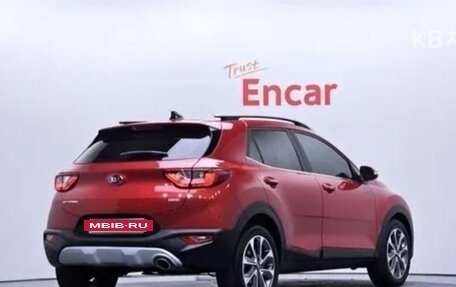 KIA Stonic, 2021 год, 1 030 005 рублей, 2 фотография