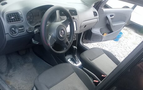 Volkswagen Polo VI (EU Market), 2011 год, 400 000 рублей, 5 фотография