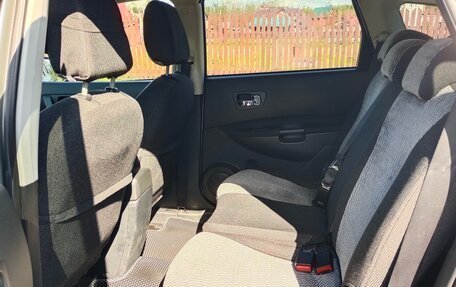 Nissan Qashqai+2 I, 2010 год, 1 200 000 рублей, 15 фотография