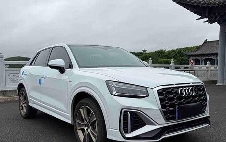 Audi Q2 I, 2022 год, 1 800 000 рублей, 1 фотография